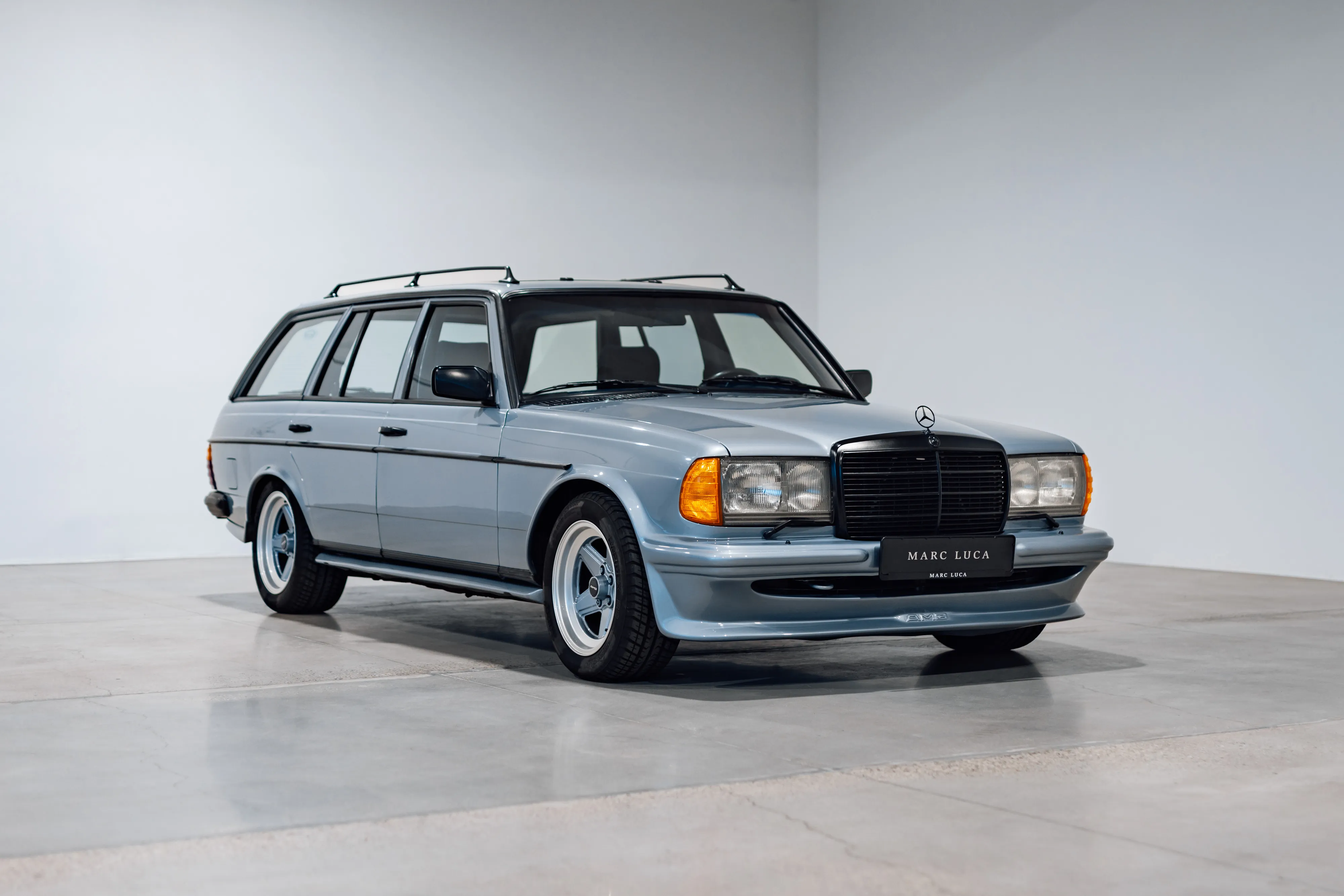 MB W123